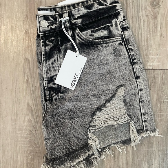 Velvet Gray Distressed Jean Shorts - Picture 2 of 2